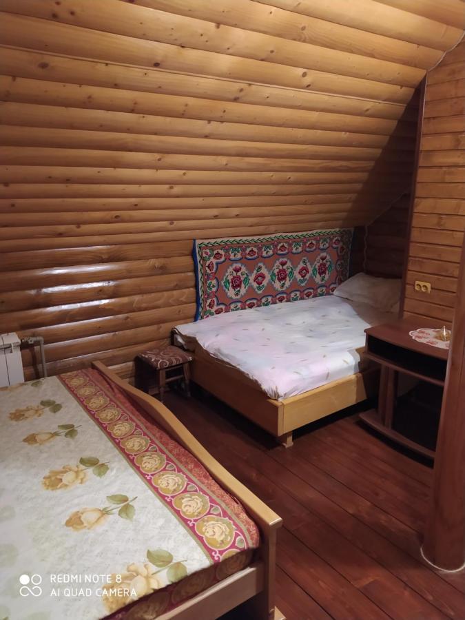 Sadyba Gostynniy Dvir Izki Εξωτερικό φωτογραφία